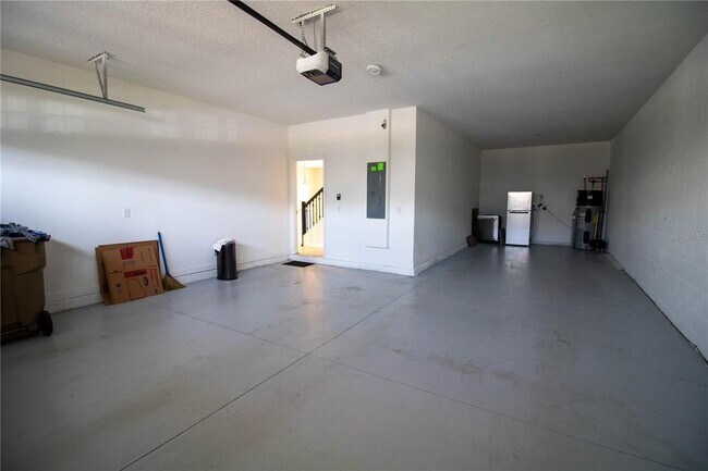 Building Photo - 8970 Fluffy Lie Ct