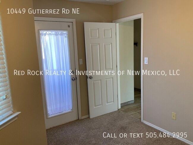 Building Photo - 10449 Gutierrez Rd NE