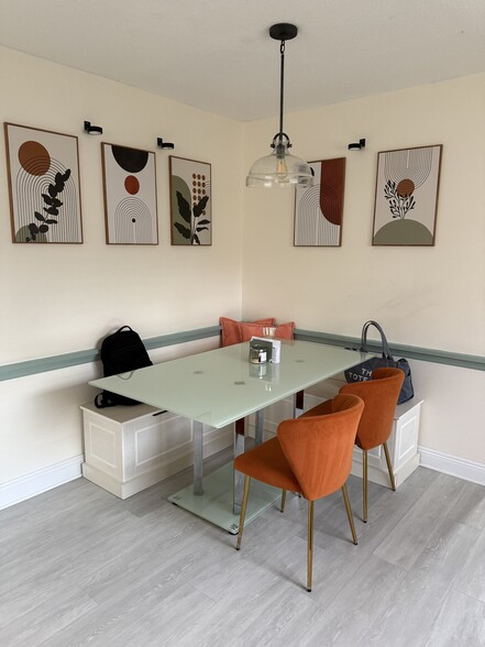 Dining Area - 5865 37th Ave N