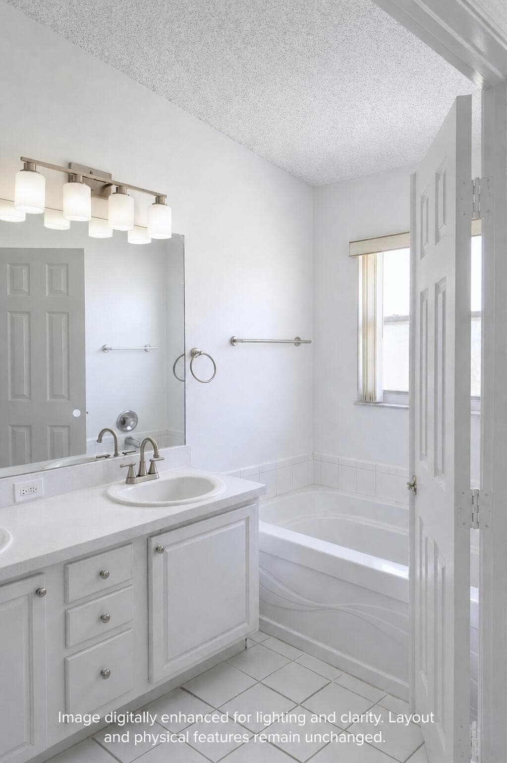 Building Photo - 703 Crosswinds Dr