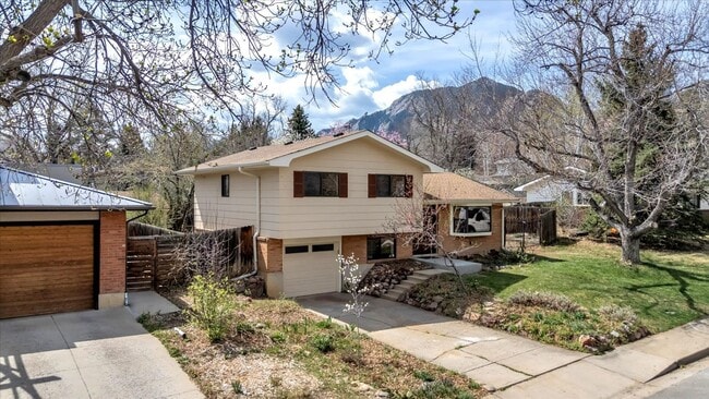 Building Photo - 650 Hartford Dr
