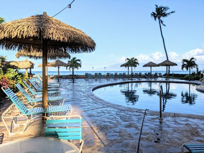 Building Photo - 4365 Lower Honoapiilani Rd