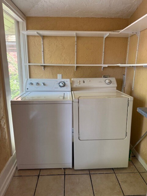 Building Photo - 473 Boulevard