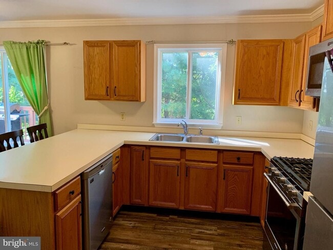 Building Photo - Welcome to Jenney’s Run!