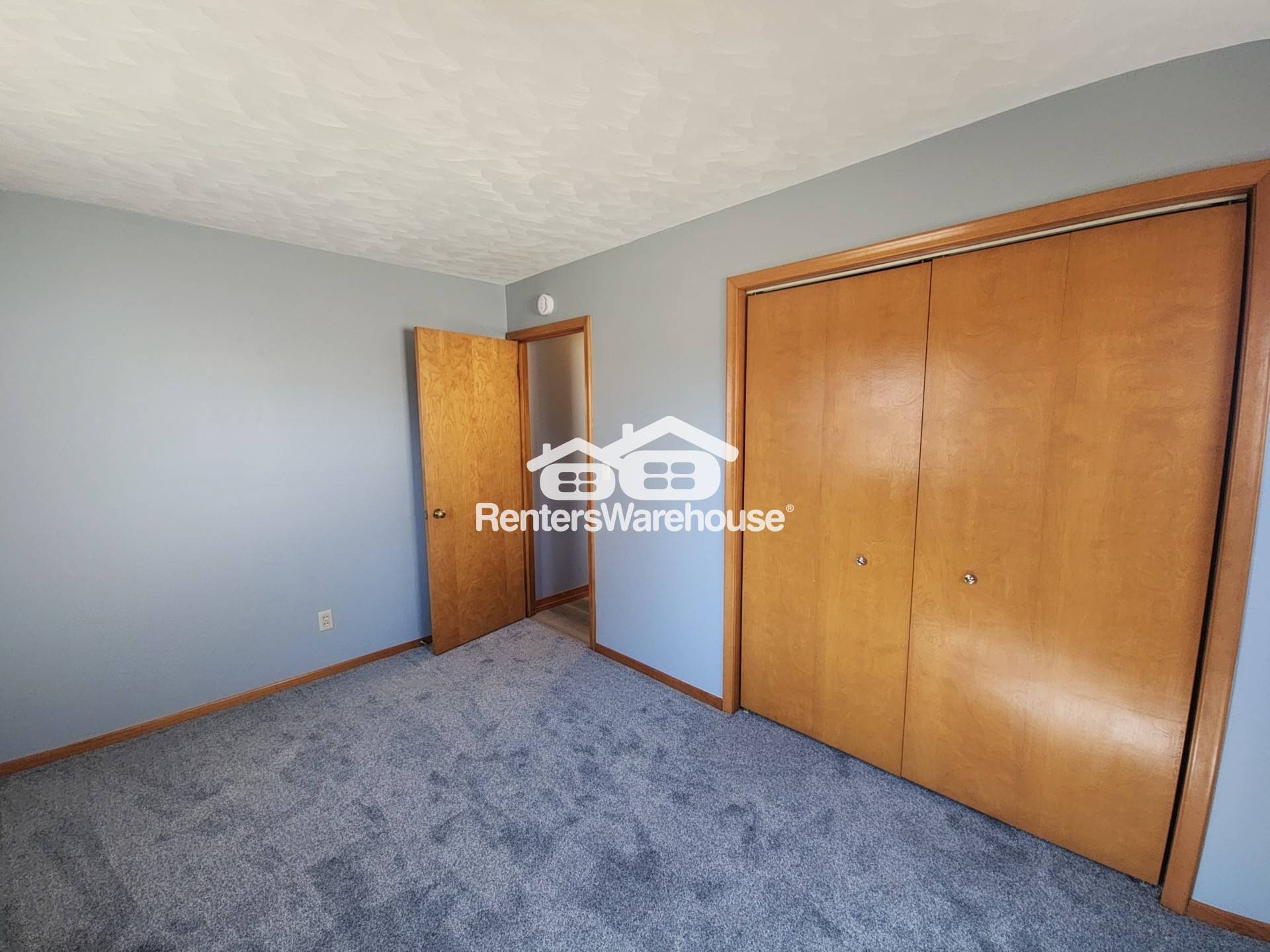 Building Photo - 732 E Lincoln Rd