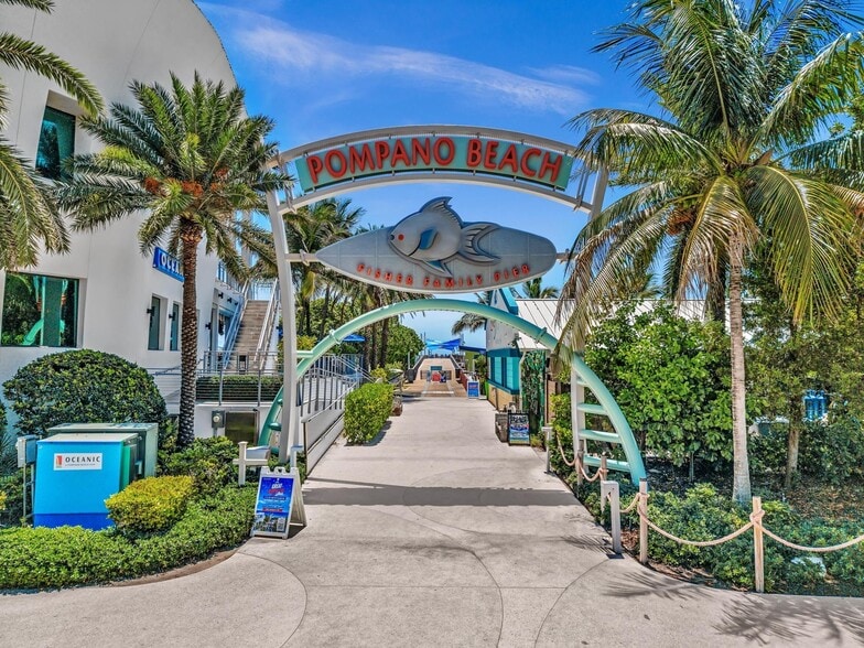 Building Photo - 604 N Ocean Blvd