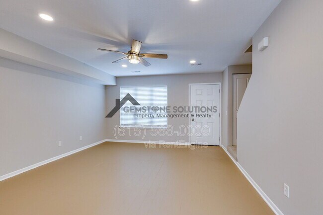 Building Photo - 2004 Granville Rd