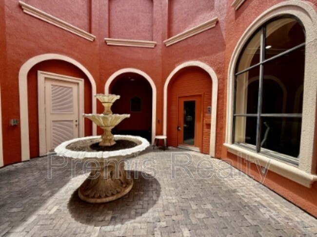 Building Photo - 2713 Via Murano