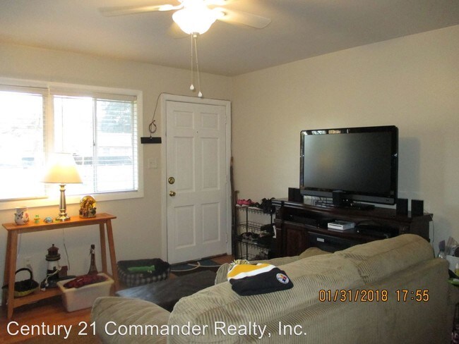 Building Photo - 3 br, 1 bath House - 2508 W 21st Street