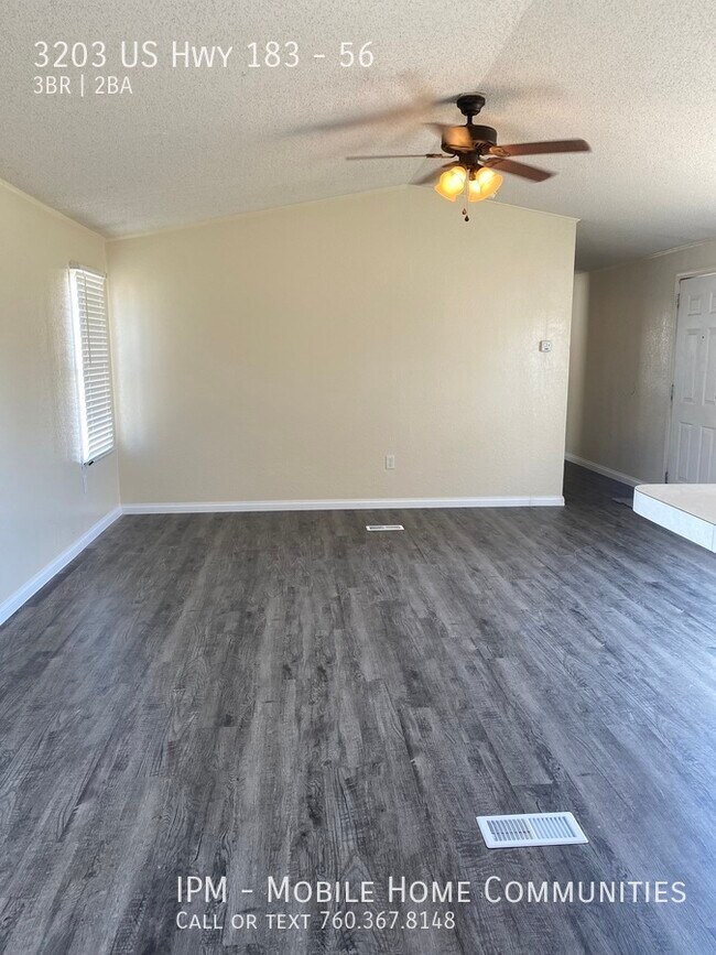Building Photo - Golden West 3 Bedroom 2 Bathroom Spacious ...
