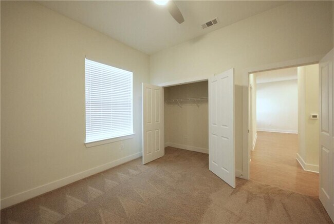 Building Photo - 2400 Louis Henna Blvd