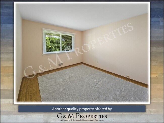 Building Photo - Rarely Available 3/4 Bedroom Ranch Style Home in Penfield!