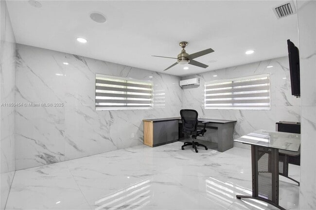 Building Photo - 18300 SW 48th St