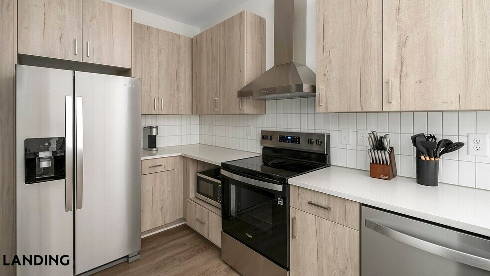 Building Photo - 2800 Milan Ct
