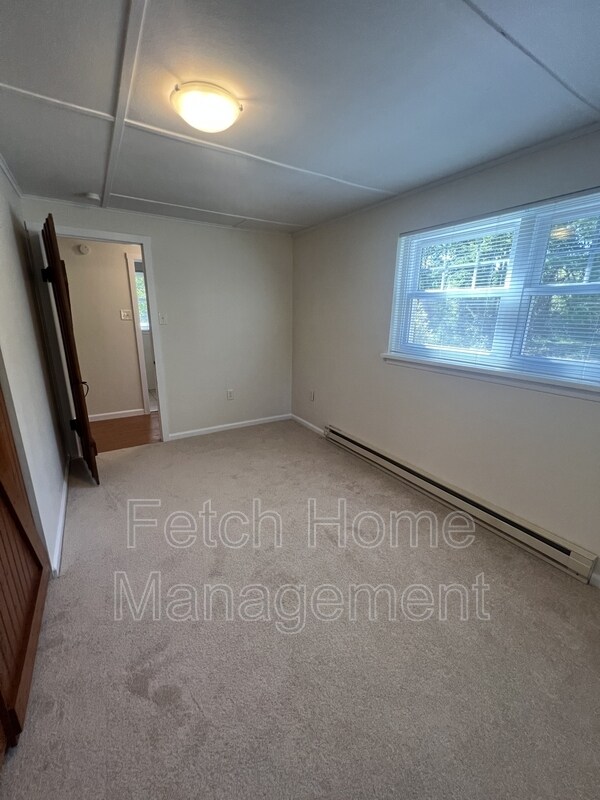 Building Photo - 1272 Park Rd