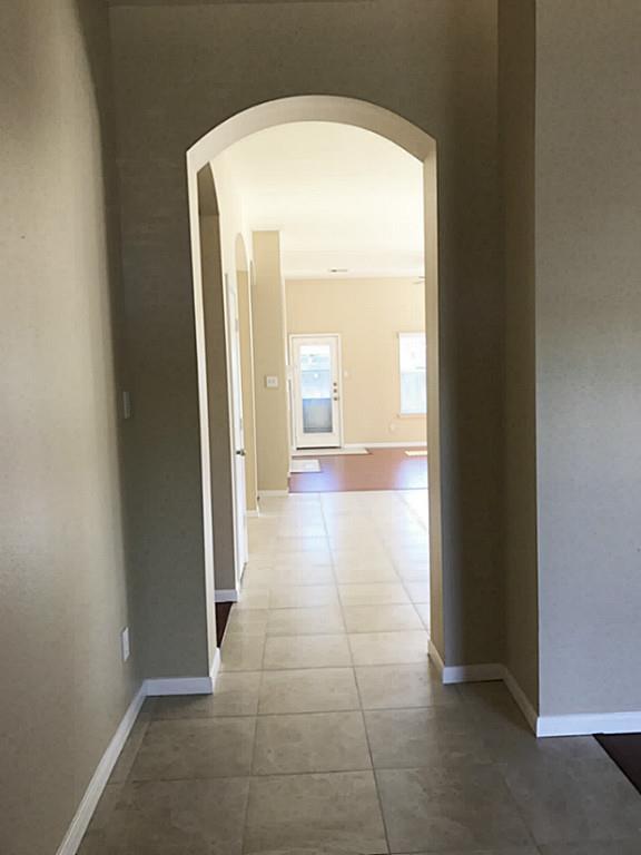 Building Photo - 30318 Emerson Creek Dr