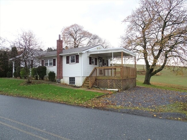 Building Photo - 206 Old Mill Rd