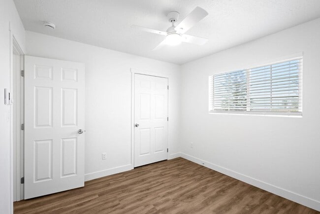 Building Photo - 781 S 1800 W