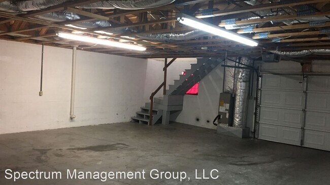 Building Photo - 2 br, 2 bath House - 360 Dover Rd