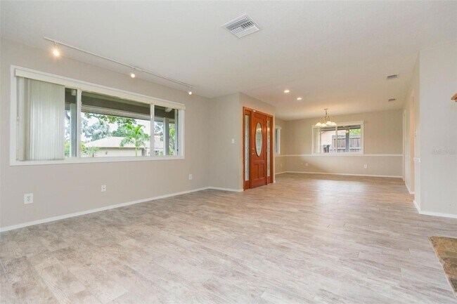 Building Photo - 4301 Saltwater Blvd