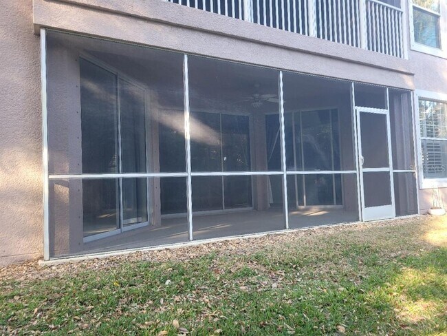 Building Photo - 820 Lantern Way