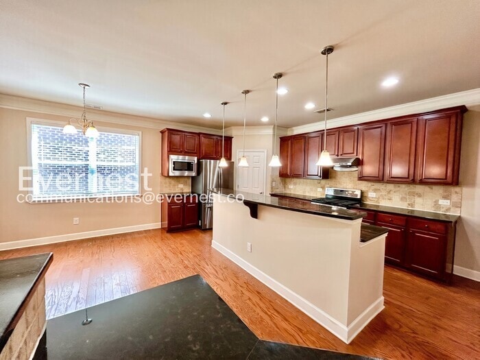 Building Photo - 1656 Danbury Parc Pl
