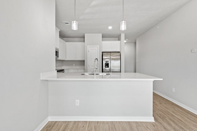 Building Photo - 1326 Prairie Dr
