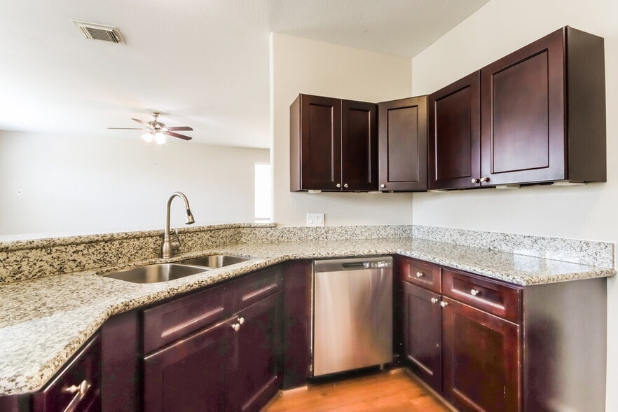 Building Photo - 21831 Octavia Way