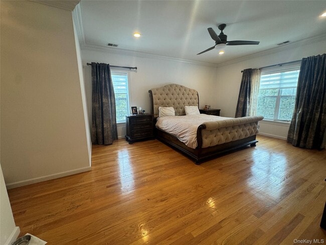 Building Photo - 221 Rivendell Ct