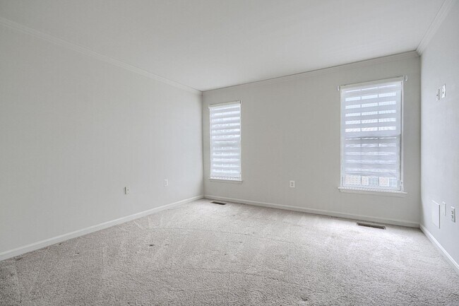 Building Photo - 239 Anvil Way