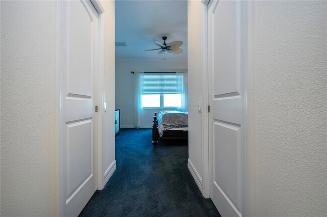 Building Photo - 4940 Tobermory Way
