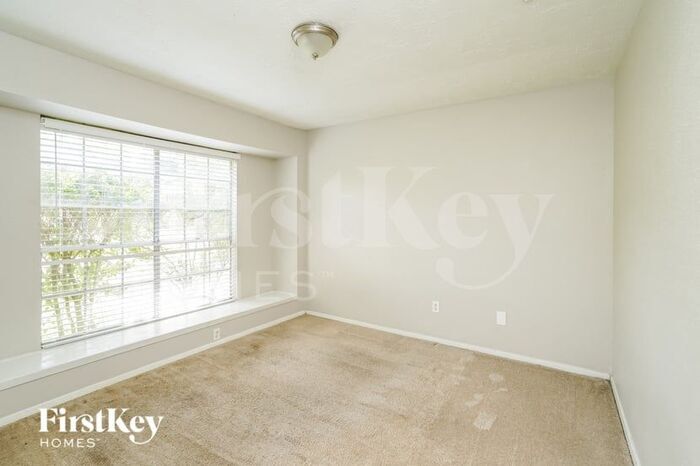 Building Photo - 7603 Stamen Dr