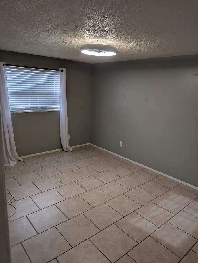 Building Photo - 411 Marjon Ave