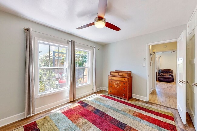 Building Photo - San Clemente Oasis