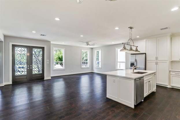 Building Photo - 8618 Valley Song Dr