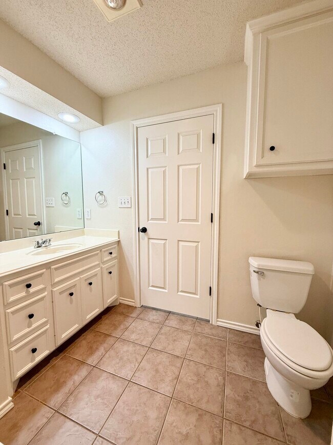 Building Photo - 1907 79th St