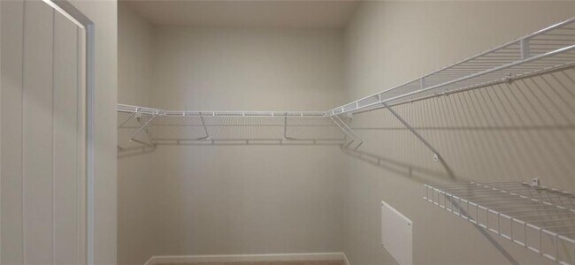 Building Photo - 6809 Scarlet Oak Way