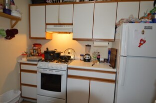 Building Photo - 84 New Whitney St