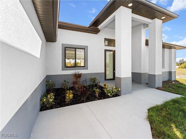 Building Photo - 2516 NW 25th Terrace