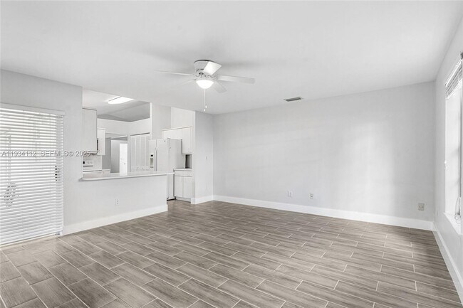 Building Photo - 21343 SW 94th Ct