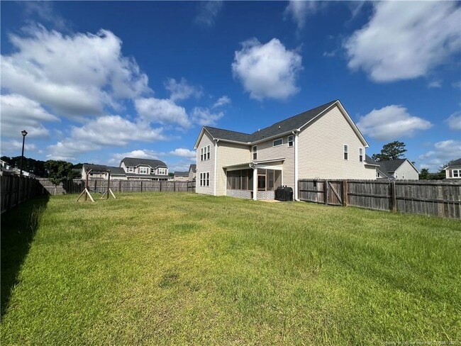 Building Photo - 4411 Low Oak Ct