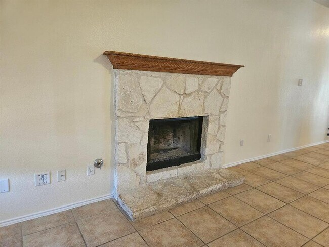 Building Photo - 17833 Floribundas Ln