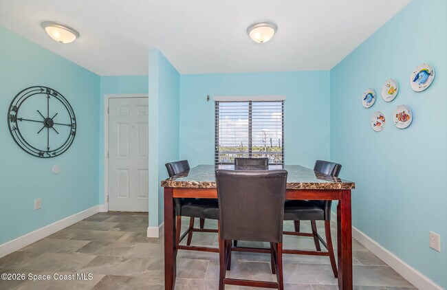 Building Photo - 295 Jimmy Buffett Mem Hwy