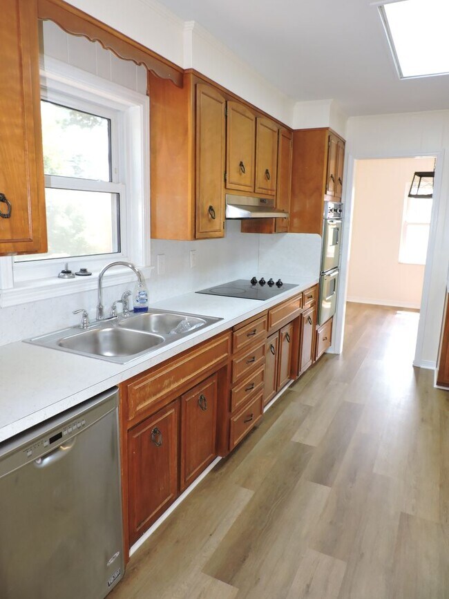 Building Photo - Nice home in Northeast Pensacola!