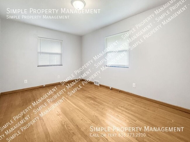 Building Photo - 2616 Porter St SW