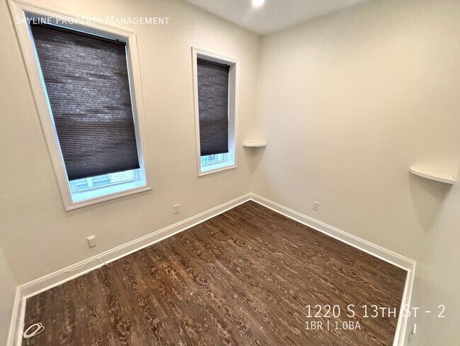 Building Photo - 1220 S 13th St