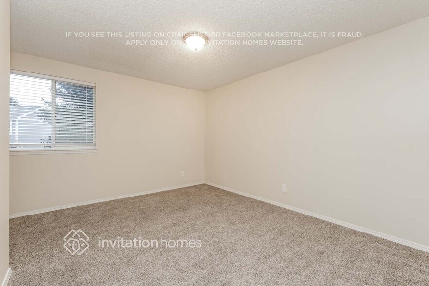Building Photo - 3420 Birnamwood Dr