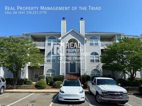 Building Photo - 5012 Lawndale Dr