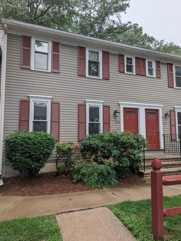 Building Photo - 328 Wellman Ave