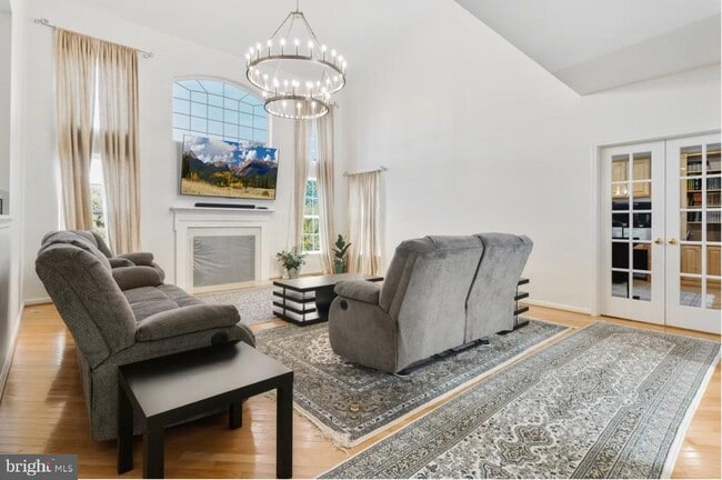 Building Photo - 14301 Autumn Crest Rd